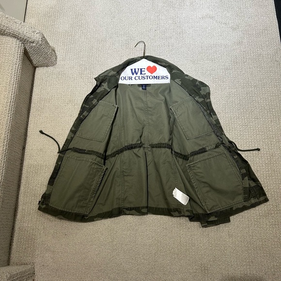 SALE 💙 GAP 💙 camo utility jacket size S - Picture 4 of 6